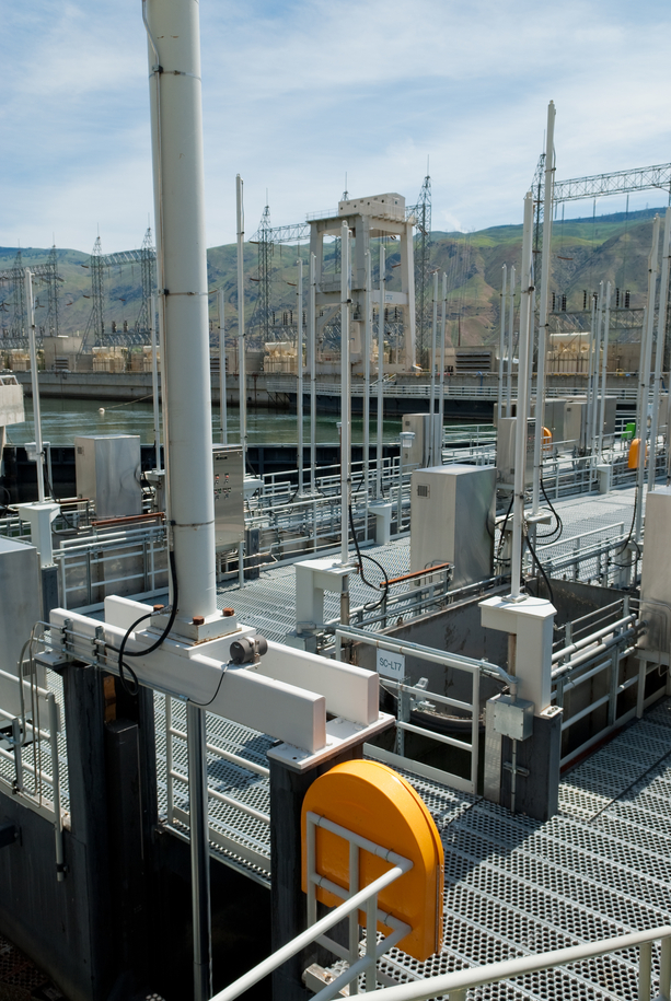 hydroelectric-dam-and-plant