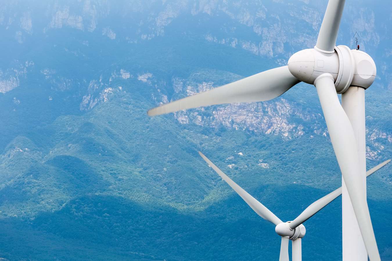 wind-turbines-closeup